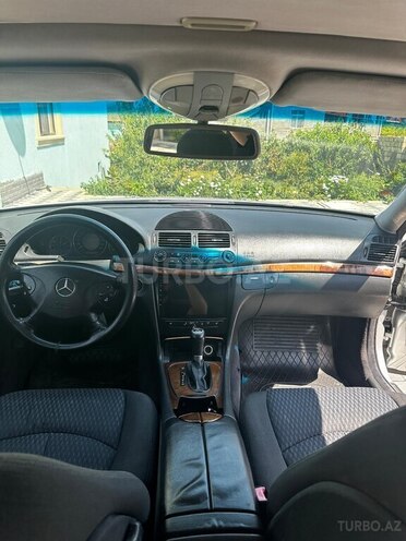 Mercedes E 270 2003, 300,000 km - 2.7 l - Bakı
