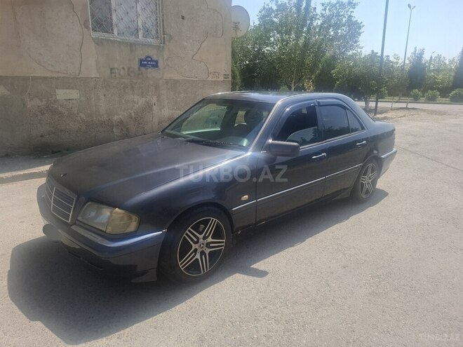 Mercedes C 220 d 2000, 325,465 km - 2.2 l - Bakı