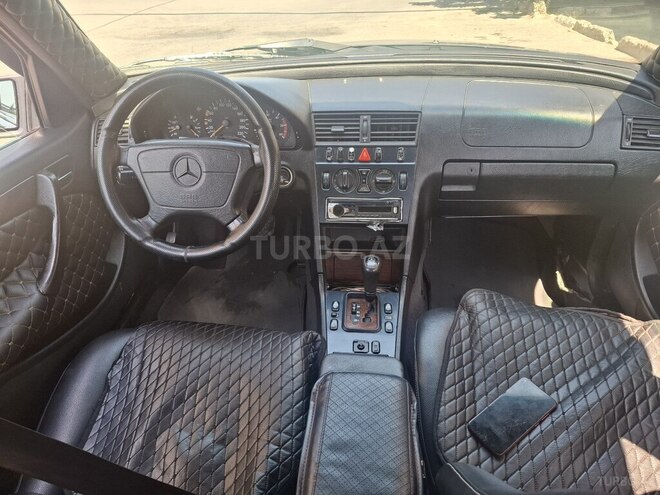 Mercedes C 220 d 2000, 325,465 km - 2.2 l - Bakı