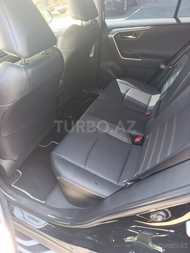 Toyota RAV4 2023, 28,786 km - 2.5 л - Bakı