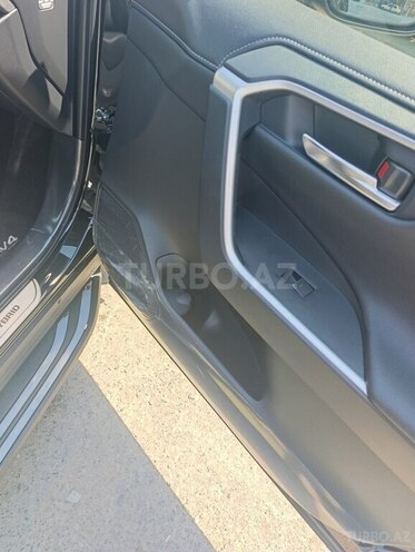 Toyota RAV4 2023, 28,786 km - 2.5 л - Bakı