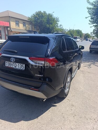Toyota RAV4 2023, 28,786 km - 2.5 л - Bakı