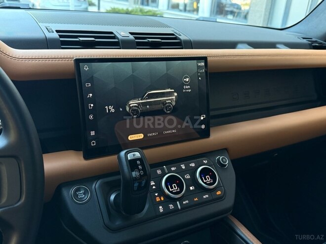 Land Rover Defender 2024, 35,160 km - 2.0 l - Bakı