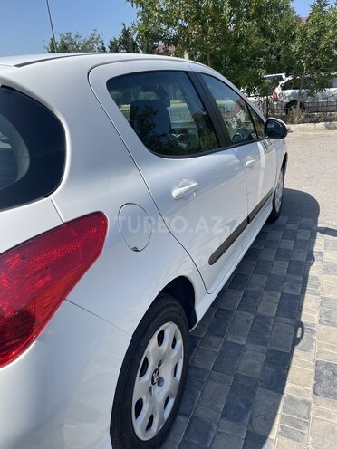 Peugeot 308 2013, 130,300 km - 1.6 l - Sumqayıt