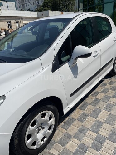 Peugeot 308 2013, 130,300 km - 1.6 l - Sumqayıt