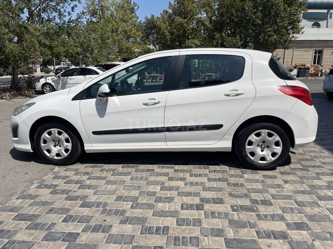 Peugeot 308 2013, 130,300 km - 1.6 l - Sumqayıt