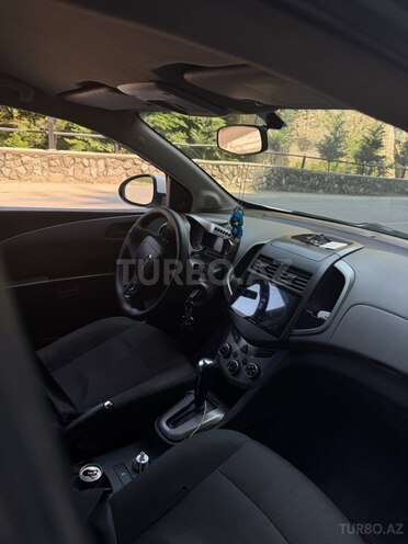Chevrolet Aveo 2012, 295,000 km - 1.4 l - Quba