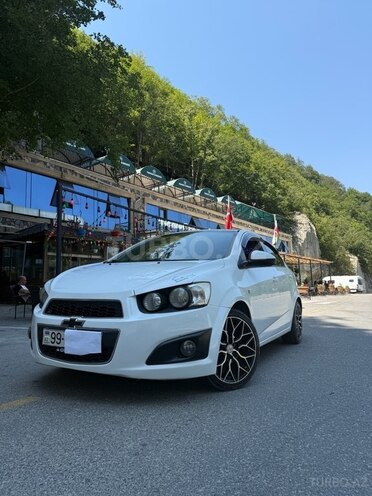 Chevrolet Aveo 2012, 295,000 km - 1.4 l - Quba