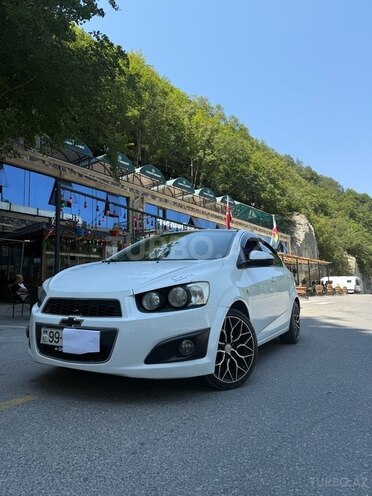 Chevrolet Aveo 2012, 295,000 km - 1.4 l - Quba