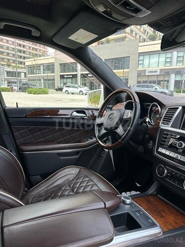 Mercedes GL 550 2012, 210,000 km - 5.5 l - Bakı