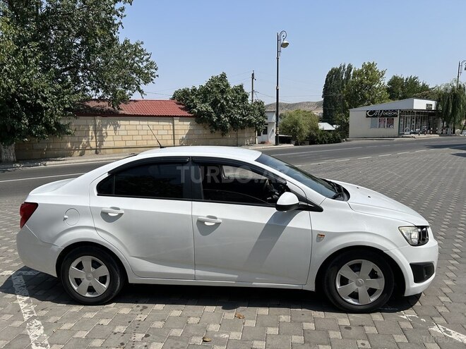Chevrolet Aveo 2012, 221,200 km - 1.4 l - Göygöl
