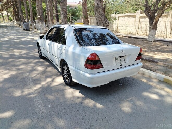 Mercedes C 220 d 1995, 200,000 km - 2.2 л - Bakı