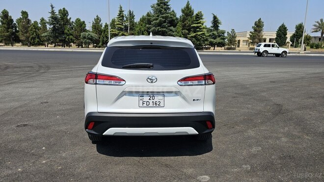 Toyota Corolla Cross 2025, 6,000 km - 2.0 l - Gəncə