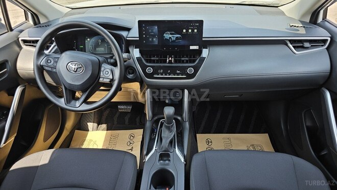Toyota Corolla Cross 2025, 6,000 km - 2.0 l - Gəncə