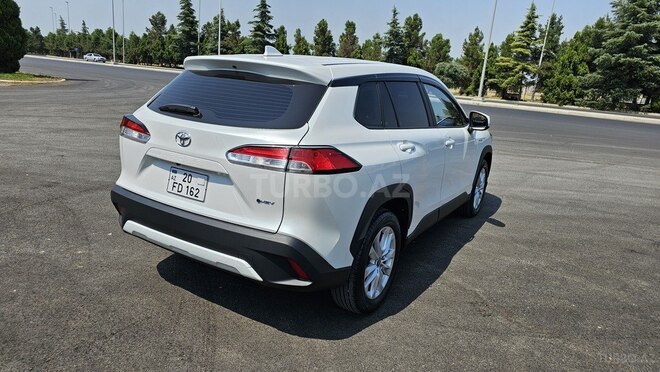 Toyota Corolla Cross 2025, 6,000 km - 2.0 l - Gəncə
