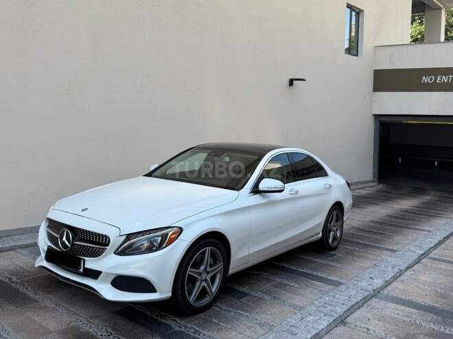 Mercedes C 300 2017, 194,500 km - 2.0 l - Bakı