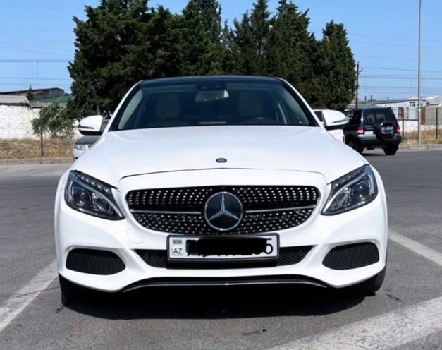 Mercedes C 300 2017, 194,500 km - 2.0 l - Bakı