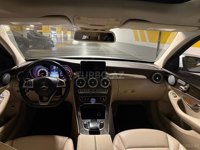 Mercedes C 300 2017, 194,500 km - 2.0 l - Bakı