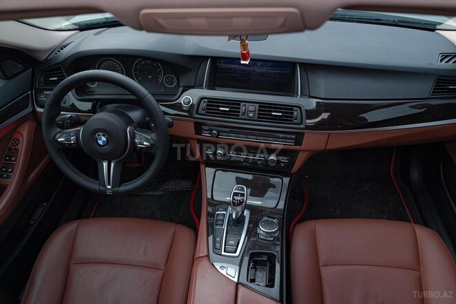 BMW 528 2015, 185,000 km - 2.0 l - Gəncə