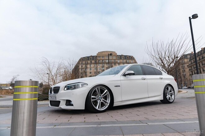 BMW 528 2015, 185,000 km - 2.0 l - Gəncə