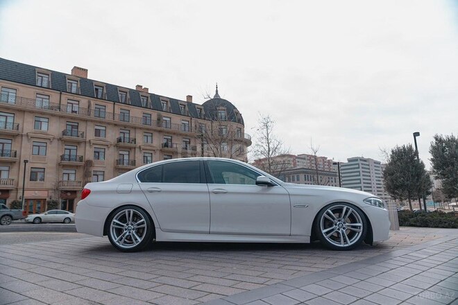 BMW 528 2015, 185,000 km - 2.0 l - Gəncə
