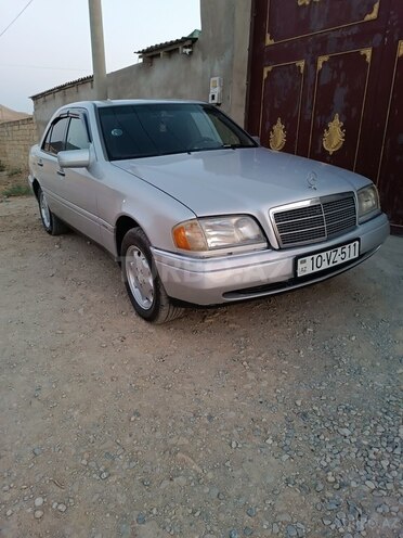 Mercedes C 220 1995, 35,900 km - 2.2 l - Bakı