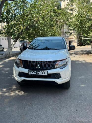 Mitsubishi L200 2016, 277,000 km - 2.4 l - Bakı