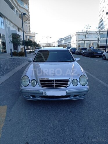 Mercedes E 240 2000, 449,000 km - 2.4 l - Bakı