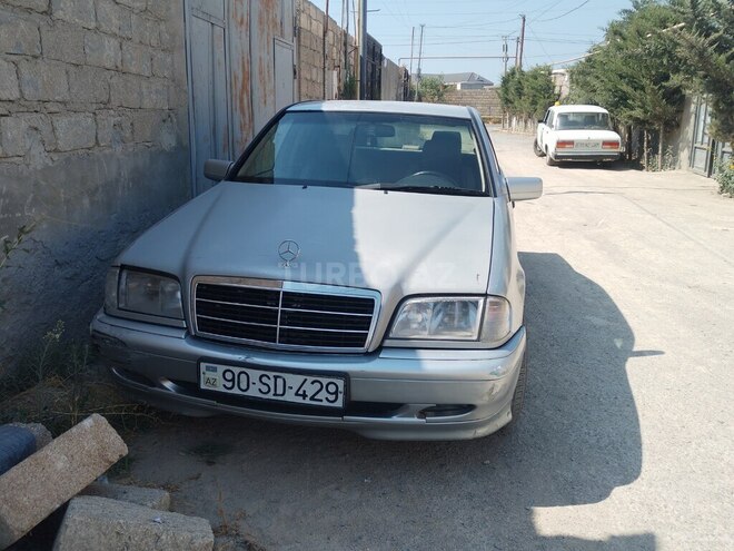 Mercedes C 200 2000, 280,000 km - 2.0 л - Bakı