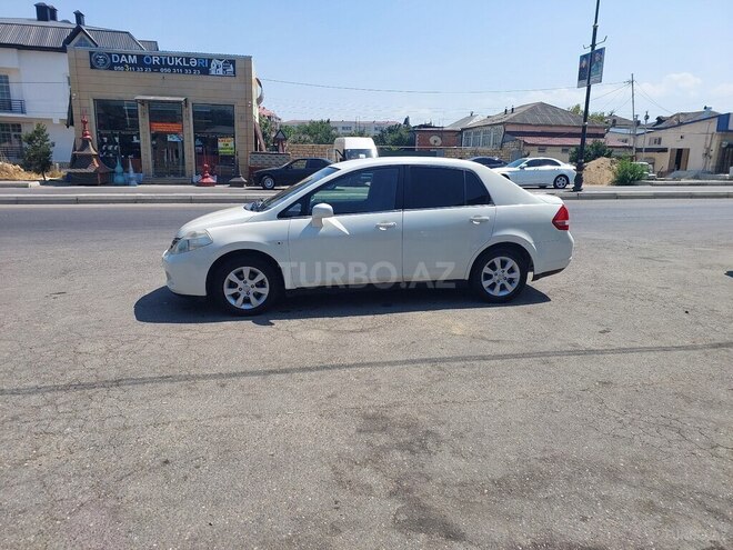 Nissan Tiida 2008, 360,000 km - 1.6 l - Quba