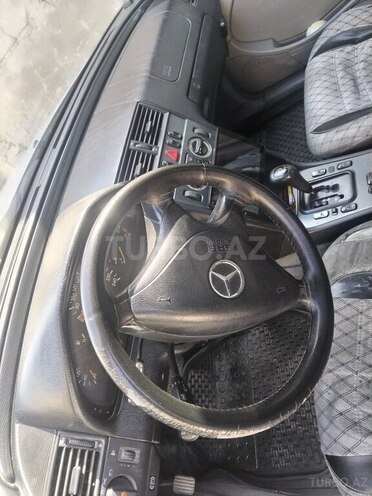 Mercedes C 200 2000, 280,000 km - 2.0 л - Bakı