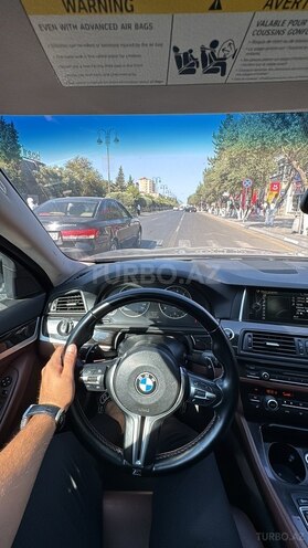BMW 528 2014, 320,000 km - 2.0 l - Sumqayıt