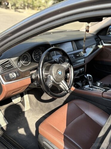 BMW 528 2014, 320,000 km - 2.0 l - Sumqayıt