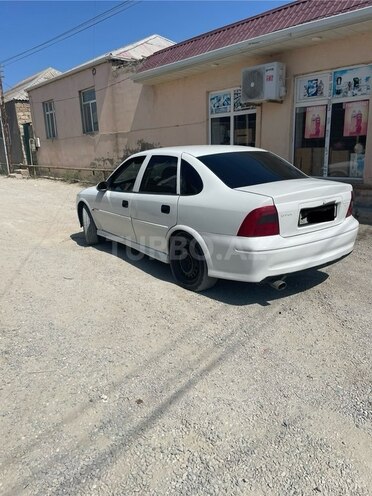 Opel Vectra 2000, 230,000 km - 1.8 l - Bakı