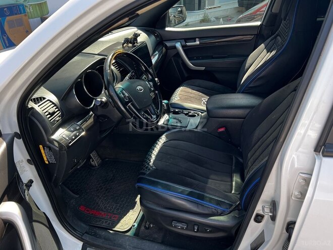 Kia Sorento 2011, 220,000 km - 2.0 l - Bakı