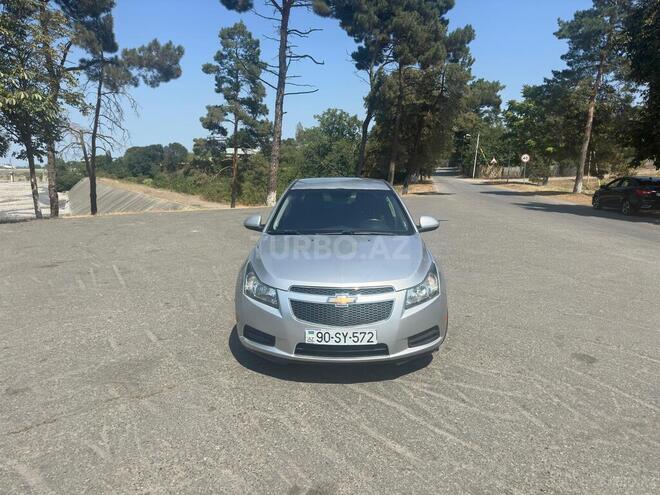 Chevrolet Cruze 2012, 442,000 km - 1.4 l - Quba