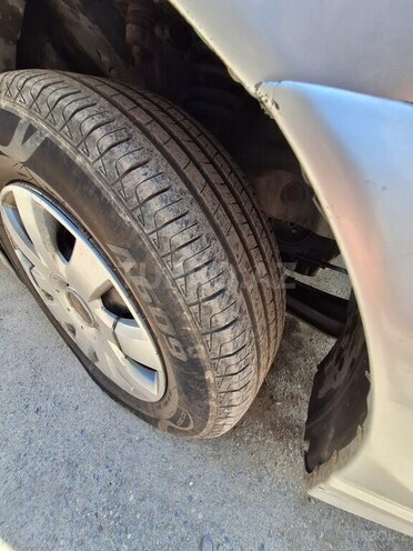 Hyundai Sonata 2004, 323,000 km - 2.4 l - Bakı