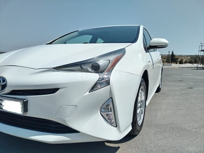 Toyota Prius 2018, 130,000 km - 1.8 l - Sumqayıt