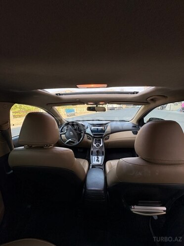 Hyundai Elantra 2012, 220,480 km - 1.8 l - Bakı