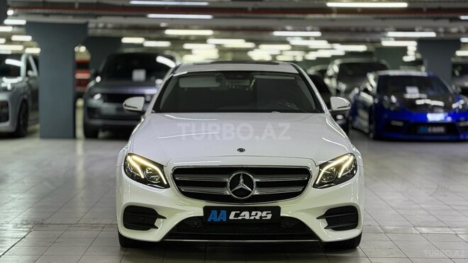 Mercedes E 220 d 2018, 111,000 km - 2.0 л - Bakı