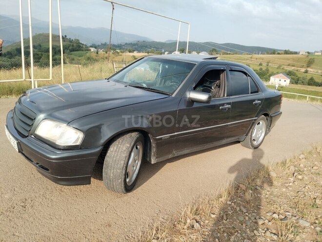 Mercedes C 280 1996, 370,000 km - 2.8 l - Sumqayıt