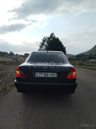 Mercedes C 280 1996, 370,000 km - 2.8 l - Sumqayıt