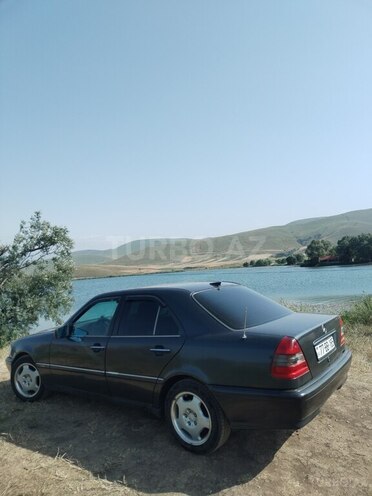 Mercedes C 280 1996, 370,000 km - 2.8 l - Sumqayıt