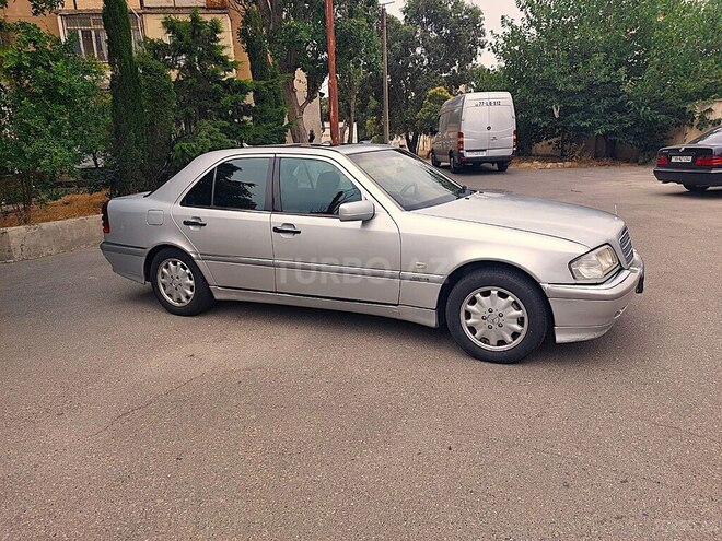 Mercedes C 200 1998, 380,000 km - 2.0 л - Bakı