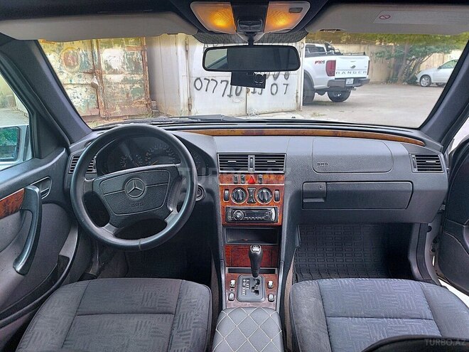 Mercedes C 200 1998, 380,000 km - 2.0 л - Bakı