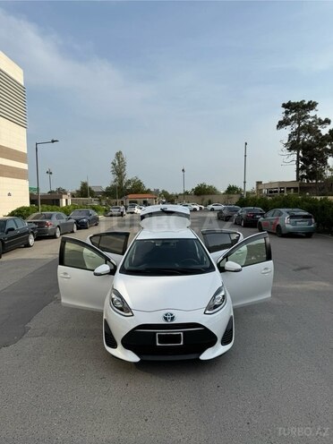 Toyota Aqua 2019, 109,000 km - 1.5 l - Bakı