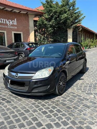 Opel Astra 2009, 272,000 km - 1.4 l - Bakı
