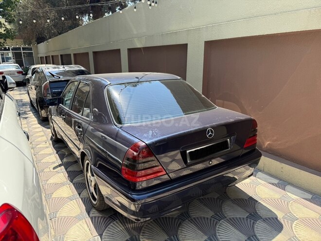 Mercedes C 200 1999, 333,000 km - 2.0 l - Bakı