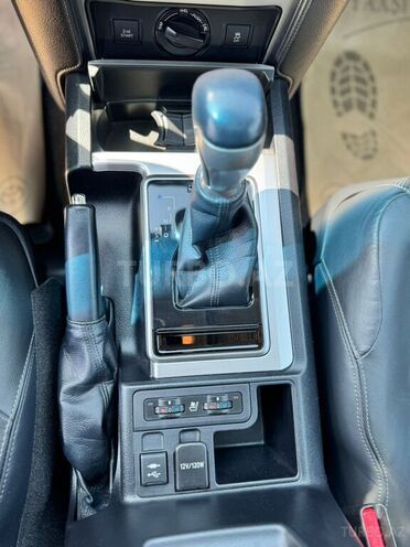 Toyota Land Cruiser Prado 2018, 75,000 km - 2.7 l - Bakı