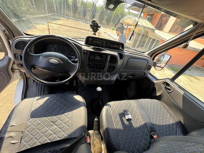Ford Transit 2002, 250,000 km - 2.4 l - Cəlilabad